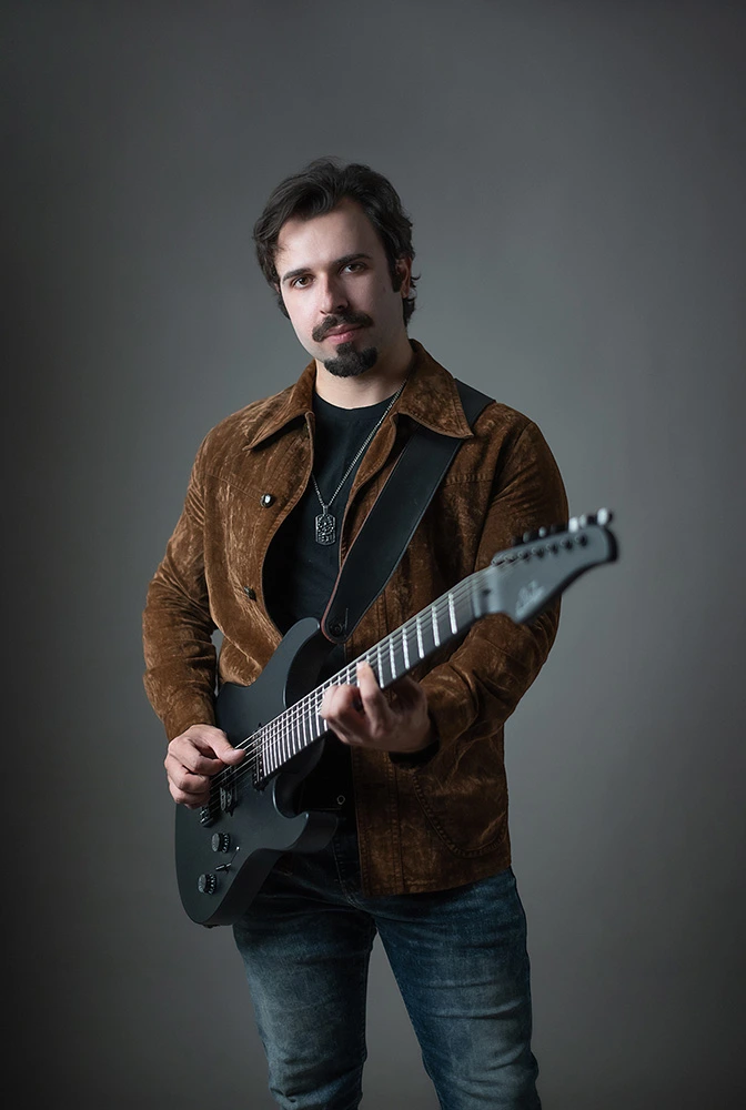 Andre Nieri em apresentação musical